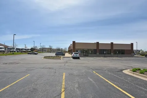 1175 Oak Street North Aurora IL 60542