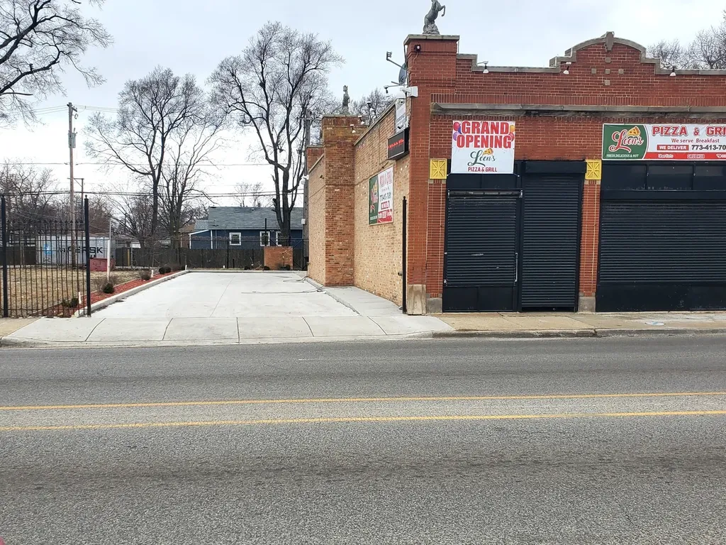 556 North Cicero Avenue Chicago IL 60644