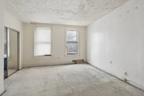 612 North Ogden Avenue Chicago IL 60642
