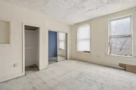 612 North Ogden Avenue Chicago IL 60642