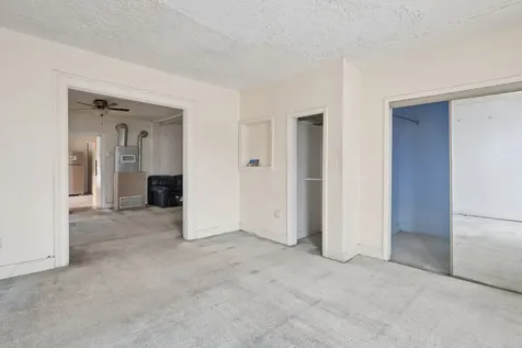 612 North Ogden Avenue Chicago IL 60642
