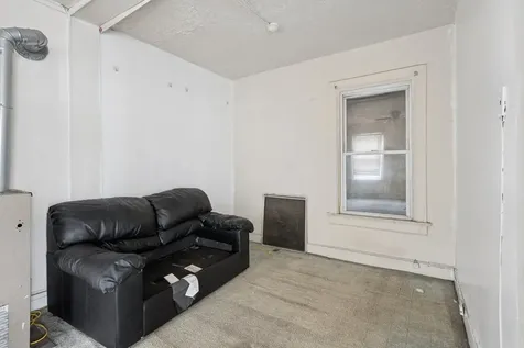 612 North Ogden Avenue Chicago IL 60642