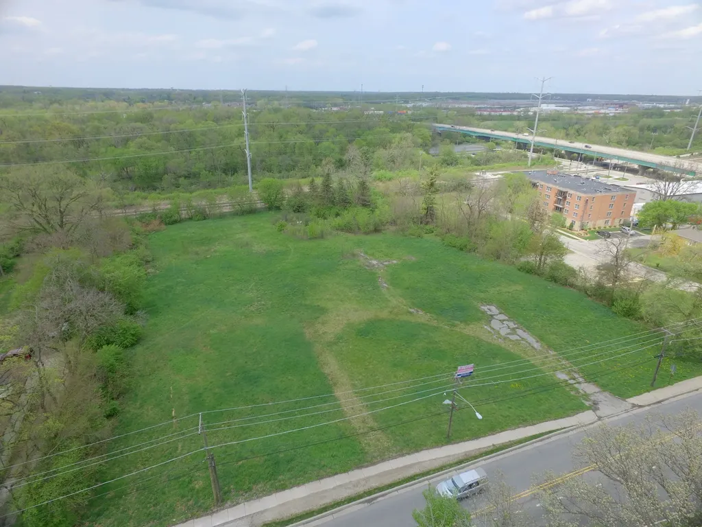 8764 Archer Avenue Willow Springs IL 60480