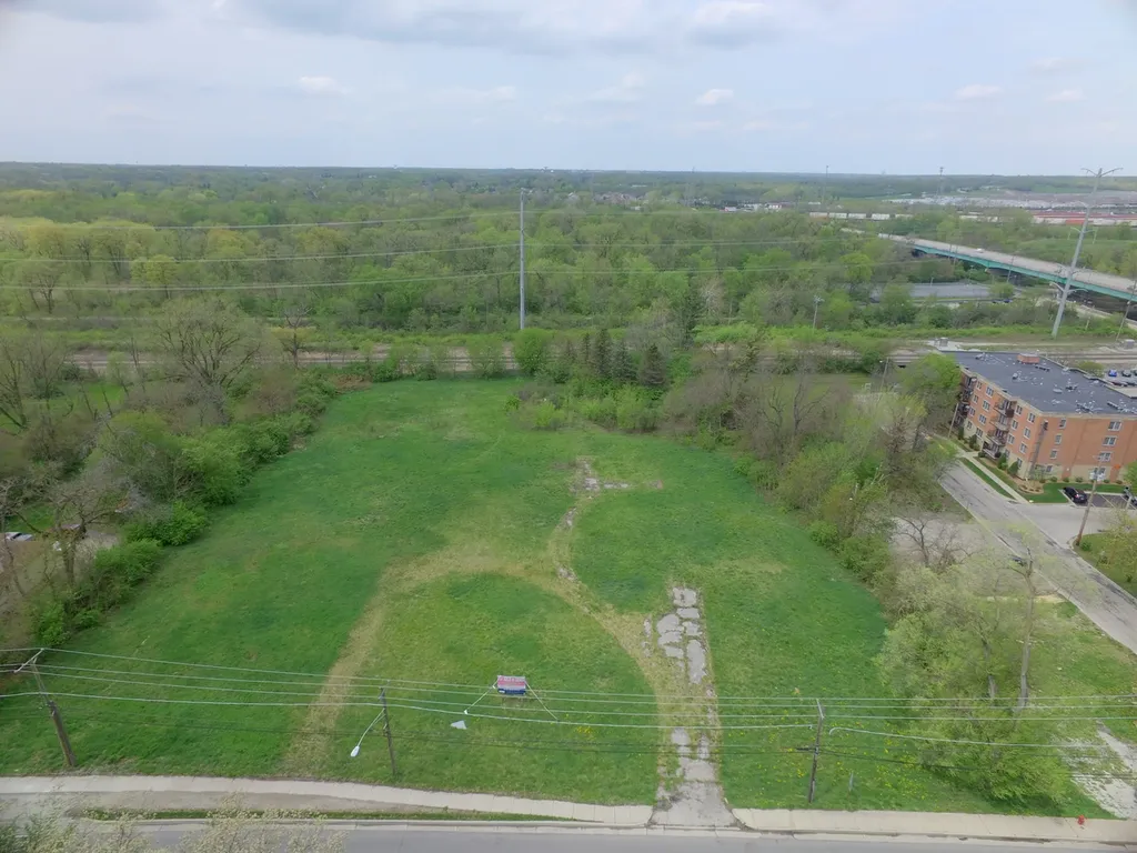 8764 Archer Avenue Willow Springs IL 60480