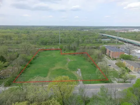 8764 Archer Avenue Willow Springs IL 60480