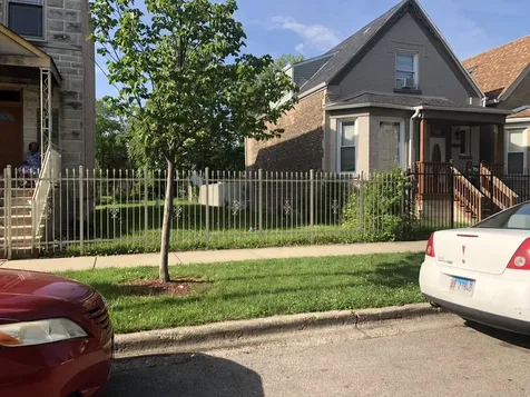 3909 West Fillmore Street Chicago IL 60624