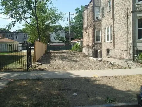 3929 West Flournoy Street Chicago IL 60624