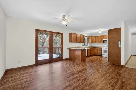 4000 46TH St Court Rock Island IL 61201