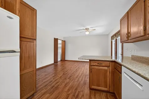 4000 46TH St Court Rock Island IL 61201