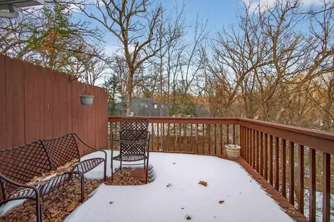 4000 46TH St Court Rock Island IL 61201