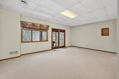 4000 46TH St Court Rock Island IL 61201