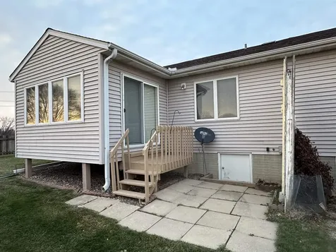 2610 38TH Street Moline IL 61265