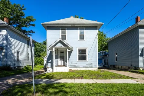 1169 23RD Street Moline IL 61265