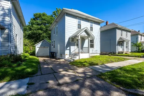 1169 23RD Street Moline IL 61265