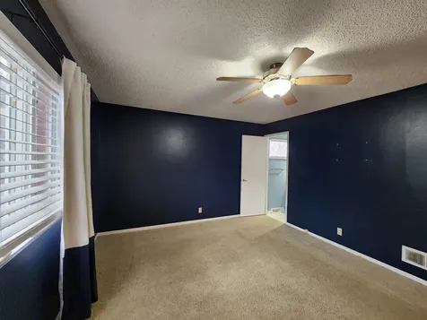 3721 35TH Street Moline IL 61265