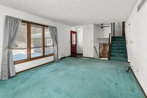 8412 10TH Street W Rock Island IL 61201