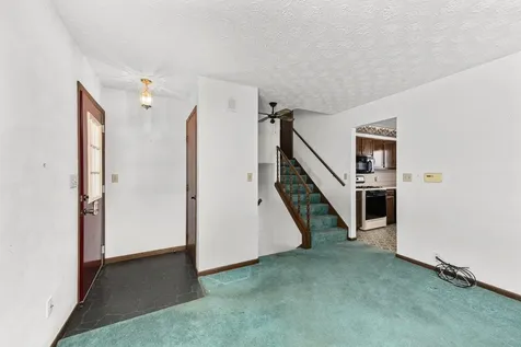8412 10TH Street W Rock Island IL 61201