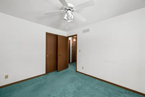 8412 10TH Street W Rock Island IL 61201