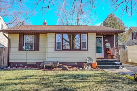 1843 31ST Street Rock Island IL 61201