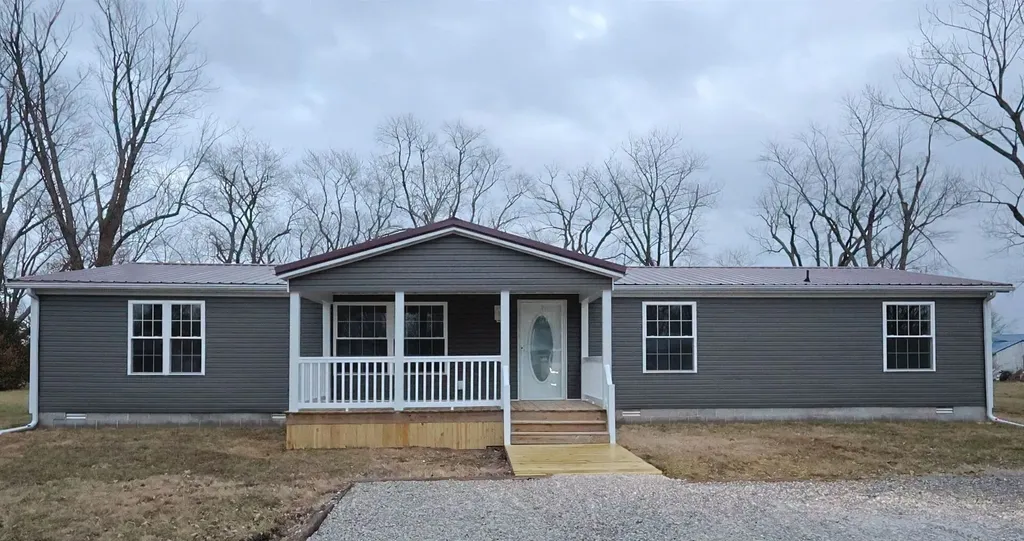 2114 Cedar Ave Avenue Salem IL 62881
