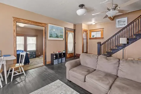 1721 28TH Street Rock Island IL 61201