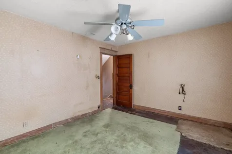 1721 28TH Street Rock Island IL 61201