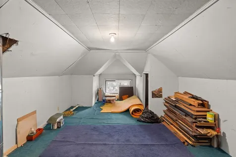 1721 28TH Street Rock Island IL 61201