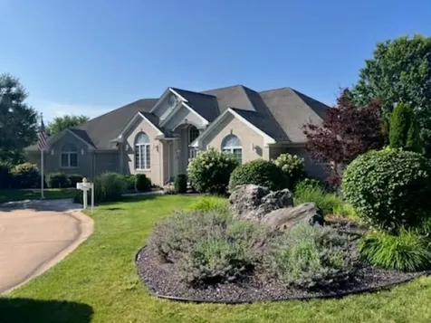 4932 Lake View Drive Quincy IL 62305