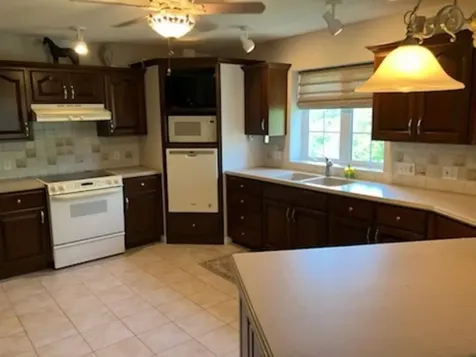 4932 Lake View Drive Quincy IL 62305