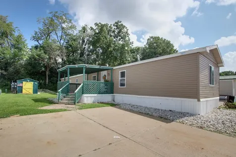 905 Joshua Street Quincy IL 62305