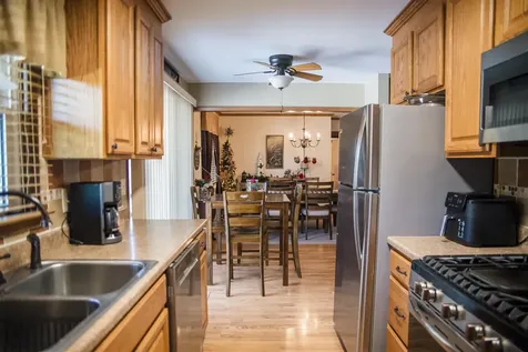 1421 South 27th Street Quincy IL 62301