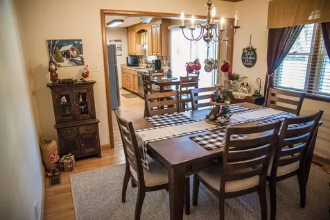 1421 South 27th Street Quincy IL 62301