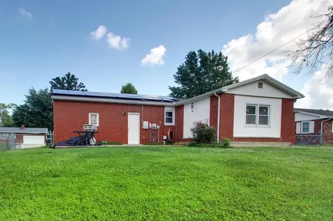 3930 Pine Tree Road Quincy IL 62301