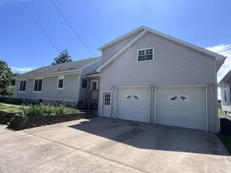2231 Ohio Street Quincy IL 62301