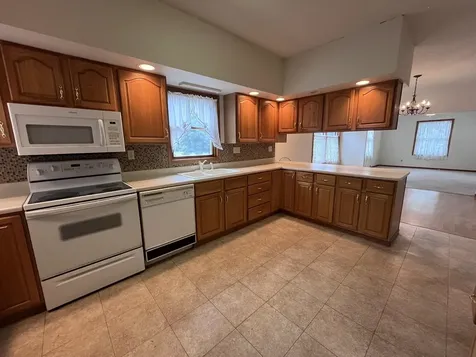2231 Ohio Street Quincy IL 62301