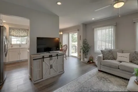 518 South 43rd Street Quincy IL 62305