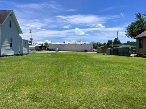 1826 Spring Street Quincy IL 62301