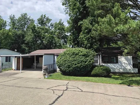 2220 Sunny Lane Quincy IL 62305