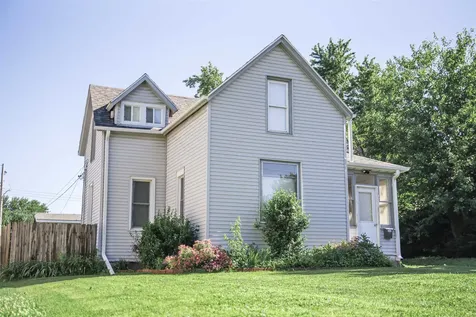 2049 Chestnut Street Quincy IL 62301
