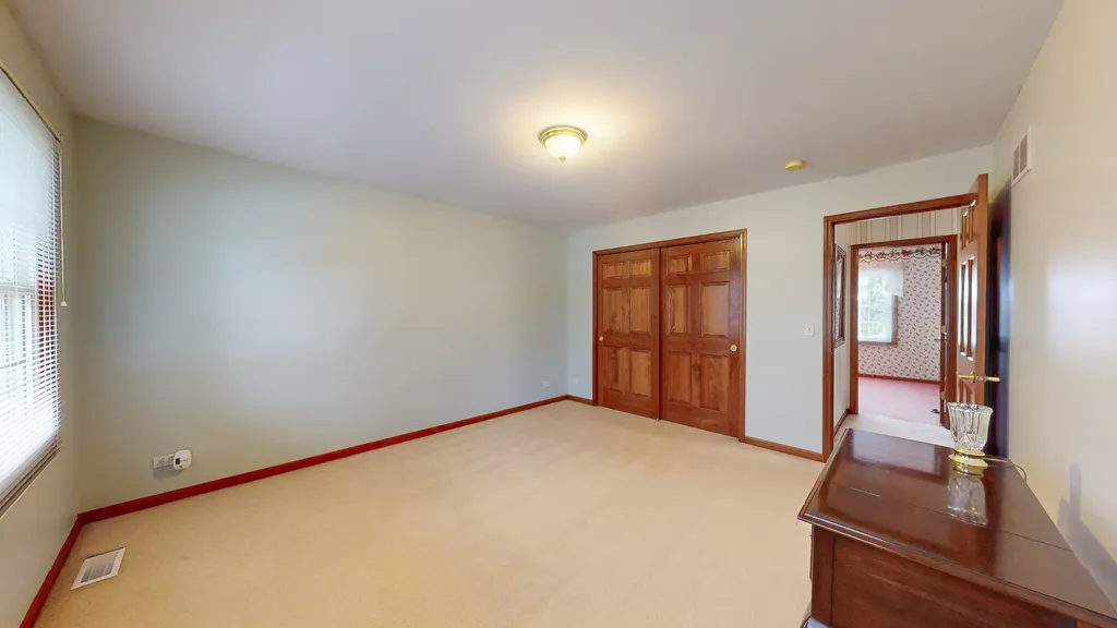 1803 River Ridge Circle Naperville IL 60565