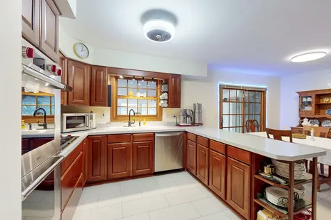 1803 River Ridge Circle Naperville IL 60565