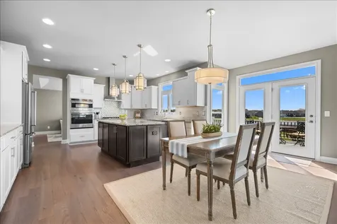 39W509 Norton Lake Drive St. Charles IL 60175