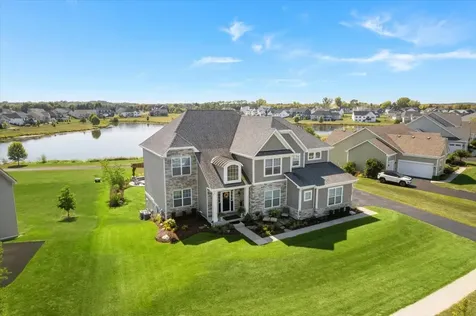 39W509 Norton Lake Drive St. Charles IL 60175