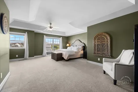 39W509 Norton Lake Drive St. Charles IL 60175