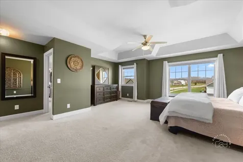 39W509 Norton Lake Drive St. Charles IL 60175