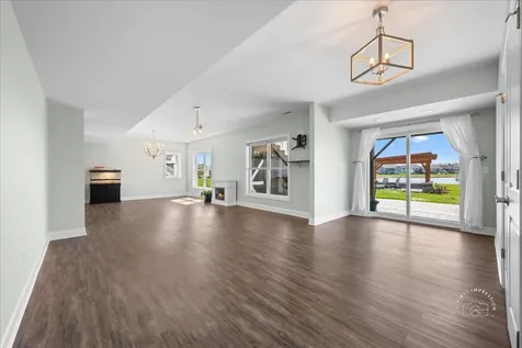 39W509 Norton Lake Drive St. Charles IL 60175