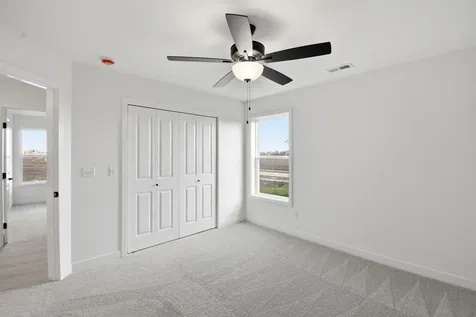 1420 Tinley Lane Mahomet IL 61853