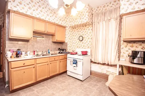 2545 North Monticello Avenue Chicago IL 60647