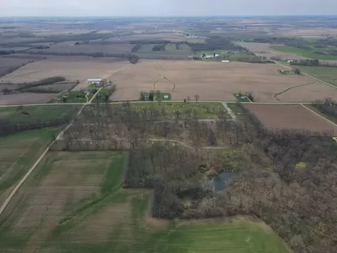 4500 E. River Road Ridott IL 61067