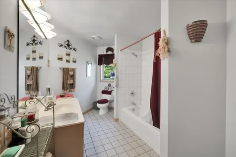 664 White Oak Way Yorkville IL 60560